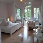 Benvenuto Apartment *